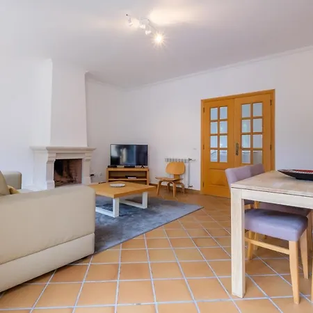 D. Sebastiao Townhouse Dom wakacyjny *